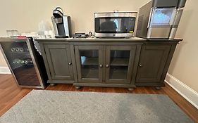 Moorefield Suites Greensboro East